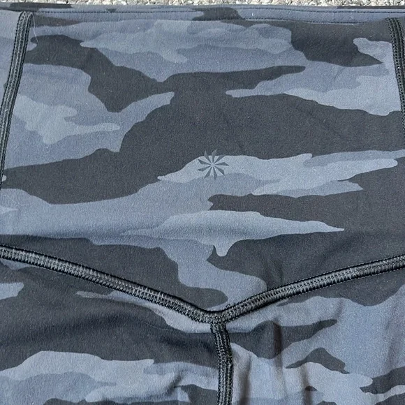 Athleta Camo Elation 7/8 Tight Leggings - Picture 4 of 5